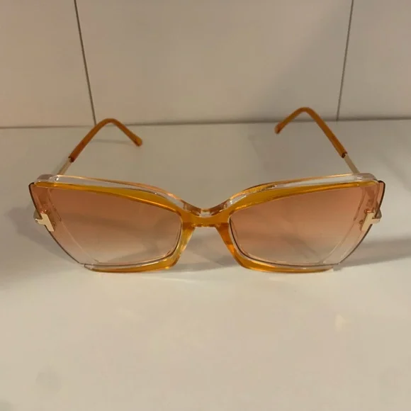 Oversized Orange Yellow and Gold Fashion Sunglasses!! - Picture 14 of 16